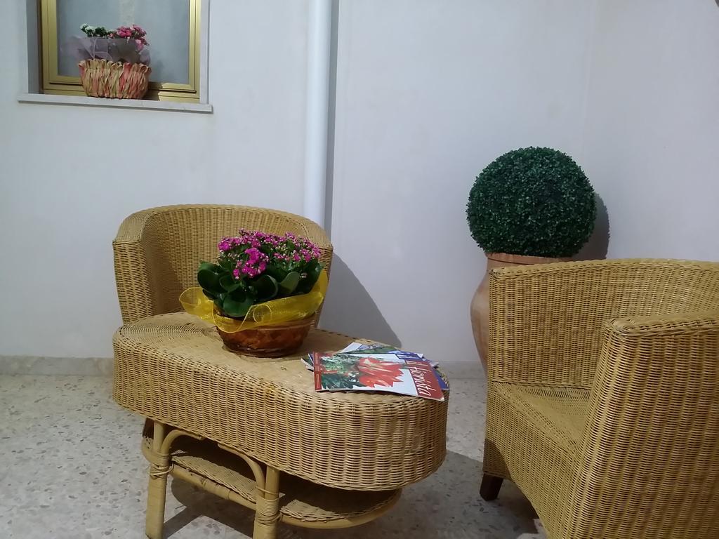 לינה וארוחת בוקר קוסטונאצ'י La Casa Dei Nonni מראה חיצוני תמונה