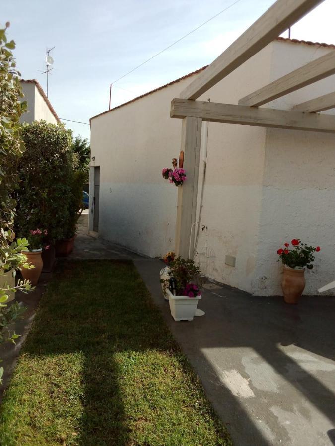 לינה וארוחת בוקר קוסטונאצ'י La Casa Dei Nonni מראה חיצוני תמונה