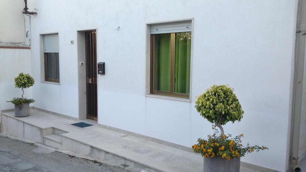 לינה וארוחת בוקר קוסטונאצ'י La Casa Dei Nonni מראה חיצוני תמונה