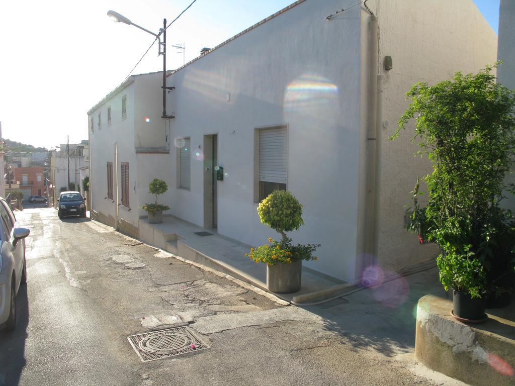 לינה וארוחת בוקר קוסטונאצ'י La Casa Dei Nonni מראה חיצוני תמונה