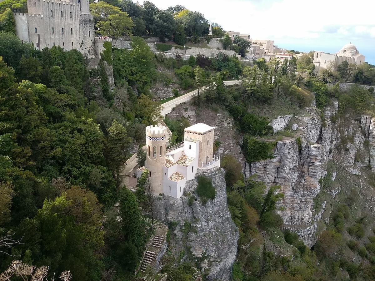 לינה וארוחת בוקר קוסטונאצ'י La Casa Dei Nonni מראה חיצוני תמונה